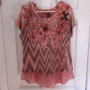Women's Septian Concept Coral Pink Floral Short Sleeve Laced‎ trim Top, Size L